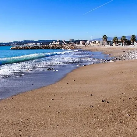 2p 32 M2 Cagnes-sur-Mer
